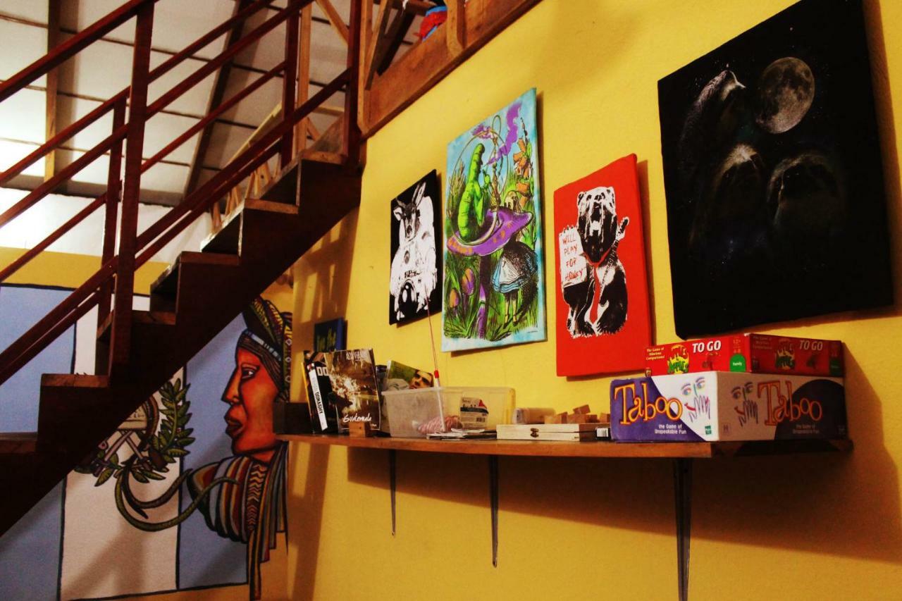 Ciao Cacao Hostel & Vegan Cafe 弗洛勒斯 外观 照片